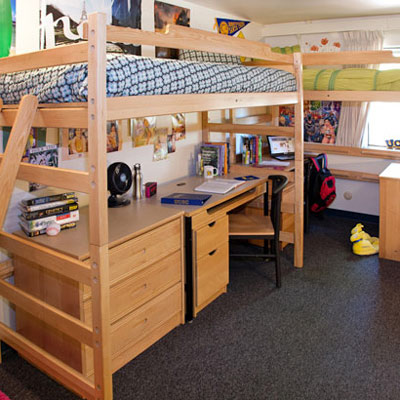 Triple room at Oakes College
